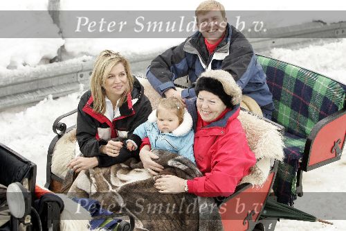 Lech 12 februari 2005
Officieel fotouur met Maxima Amalia Prins Willem Alexander en Koningin Beatrix
Peter Smulders bv