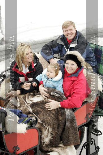 Lech 12 februari 2005
Officieel fotouur met Maxima Amalia Prins Willem Alexander en Koningin Beatrix
Peter Smulders bv