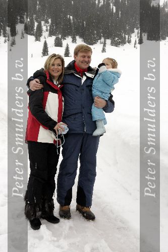 Lech 12 februari 2005
Officieel fotouur met Prinses Amalia Maxima Prins Willem Alexander en Koningin Beatrix
Peter Smulders bv