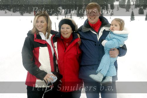 Lech 12 februari 2005
Officieel fotouur met Prinses Amalia Maxima Prins Willem Alexander en Koningin Beatrix
Peter Smulders bv