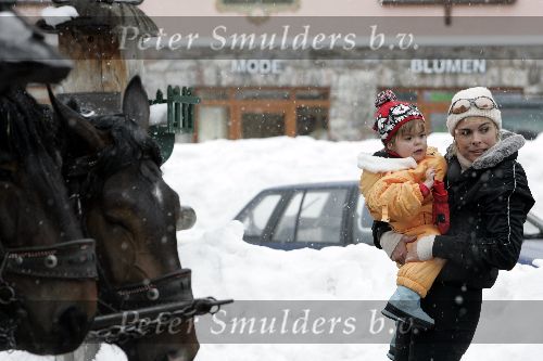 Lech 11 februari 2005
Prinses Laurentien met Eloise op wintersport.
Peter Smulders bv