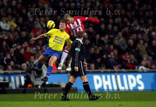 Eindhoven, 20 Januari 2006 
Kompetitiewedstrijd Seizoen 2005/2006 
PSV-RKC Waalwijk eindstand 2-0
Alex PSV
© Edwin van Zandvoort