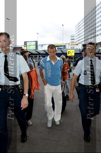Schiphol 1 juli 2004
Nederlands elftal arriveert op schiphol na EK portugal.
Arjen Robben