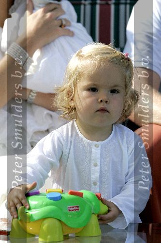 Wassenaar 17 juli 2005
Fotomoment met Maxima Amalia Prins Willem Alexander en Alexia bij hun woning \