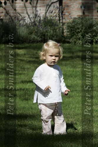Wassenaar 17 juli 2005
Fotomoment met Maxima Amalia Prins Willem Alexander en Alexia bij hun woning \