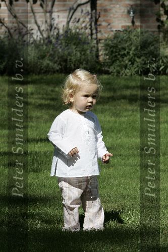 Wassenaar 17 juli 2005
Fotomoment met Maxima Amalia Prins Willem Alexander en Alexia bij hun woning \