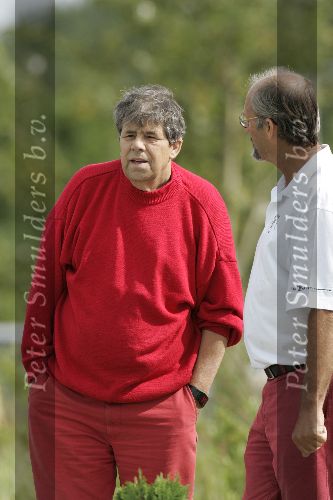Halfweg 26 juli 2005
Joost Prinsen op de golfbaan
Peter Smulders bv