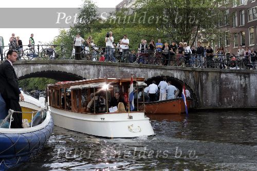 Amsterdam 17 juli 2005
Mariah Carey op een boottochtje door de grachten van Amsterdam.
Peter Smulders bv