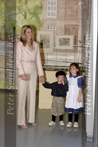 Zwolle 27 juni 2004
Maxima opent Ot en Sien expositie in Museum in Zwolle