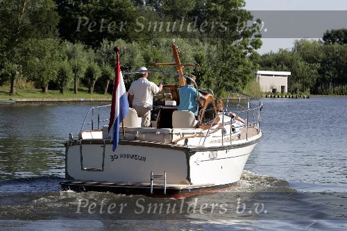 Nigtevecht 19 juni 2005
Jerry Schuiten met een interboat op de vecht.
Peter Smulders bv
