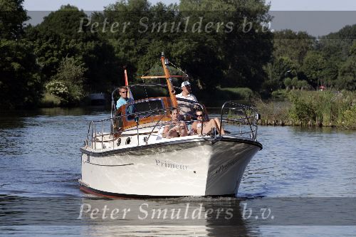 Nigtevecht 19 juni 2005
Jerry Schuiten met een interboat op de vecht.
Peter Smulders bv