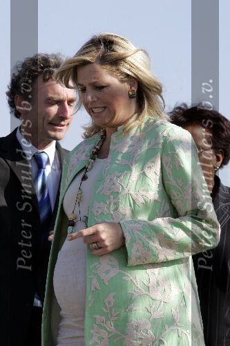Scheveningen 9 juni 2005
Maxima  zwanger en Prins Willem Alexander bij strandtent Wij.
Feestje van Wapem. paul Rosemuller
Peter Smulders bv