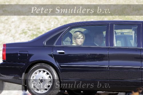 Scheveningen 9 juni 2005
Maxima  zwanger en Prins Willem Alexander bij strandtent Wij.
Feestje van Wapem. In volvo limousine
Peter Smulders bv