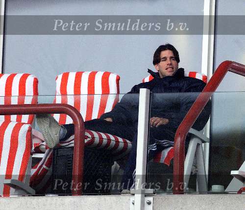 Eindhoven, 12 maart 2000
PSV-FC Utrecht, eindstand 2-1
Ruud v nistelrooy eenzaam op de tribune