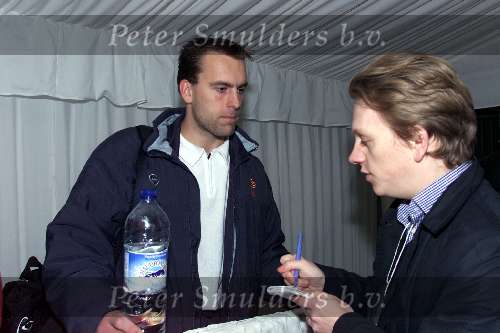 Brussel, 29 maart 2000
Belgie-Nederland, eindstand 2-2 in het Koning Boudewijn stadion vriendschappelijk wedstrijd
Sander Westerveld wordt geintervieuwd na zijn eerste interland