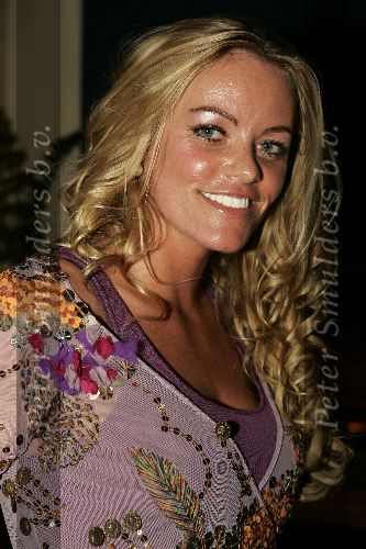 Amsterdam 1 maart 2005
Feestje van Gotcha met Georgina Verbaan.
Inge de Bruijn 
Peter Smulders bv