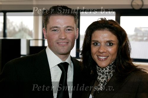 Hazerswoude rijndijk 17 maart 2005
Opening sportschool Leontien v Moorsel.
Leontien en Michael Zijlaard  
Peter Smulders bv