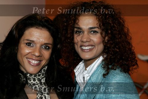 Hazerswoude rijndijk 17 maart 2005
Opening sportschool Leontien v Moorsel.
Leontien en Chimene v Oosterhout
Peter Smulders bv
