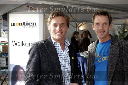 Hazerswoude rijndijk 17 maart 2005
Opening sportschool Leontien v Moorsel.
Winston Post  en Steven Rooks 
Peter Smulders
