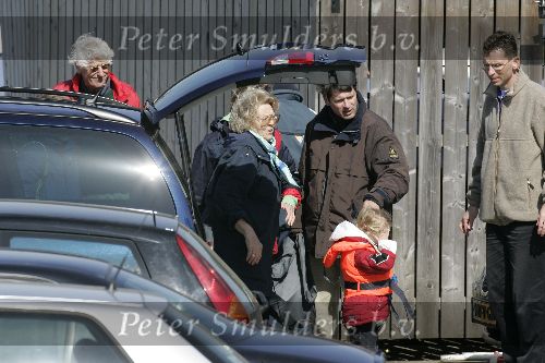 Muiden 15 mei 2005
Koningin Beatrix voor eerste keer dit jaar varen met de groene draeck.
Peter Smulders bv