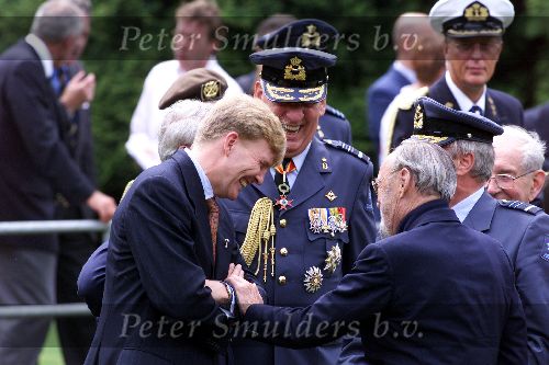 Soestdijk 27 juni 2001
Prins Bernhard en Prins Willem Alexander bij het defile  op soestdijk.