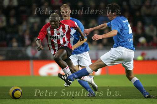 Eindhoven, 5 November 2005 
Kompetitiewedstrijd Seizoen 2005/2006 
PSV-Sparta eindstand 3-0
Arouna Kone wordt op de enkel getrapt door Tom Zoontjes