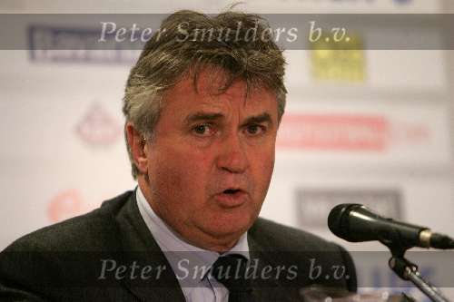 Eindhoven, 5 November 2005 
Kompetitiewedstrijd Seizoen 2005/2006 
PSV-Sparta eindstand 3-0
Trainer Guus Hiddink tijdens de persconferentie na de wedstrijd
© Foto Bart Bel