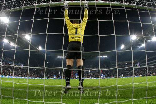 Eindhoven, 5 November 2005 
Kompetitiewedstrijd Seizoen 2005/2006 
PSV-Sparta eindstand 3-0
Doelman Rene Ponk rekt zichzelf uit aan het begin van de 2de helft
© Foto Bart Bel