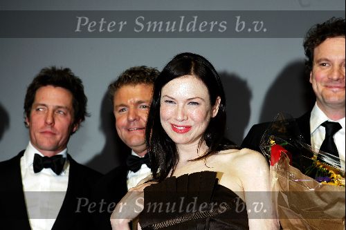 Amsterdam 8 november 2004
Premiere Bridget Jones  in tuschinski.
Renee Zellweger en Rene Mioch en Hugh Grant