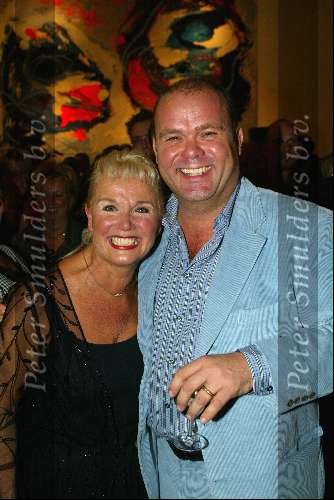 Tilburg 13 oktober 2003
Premiere kunt u mij de weg naar hamelen vertellen...
Paul de Leeuw en Loeki Knol