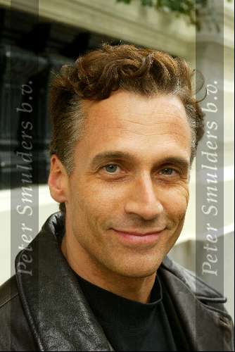 Amsterdam 6 oktober 2003
Beau Monde Awards 
Robert schUmacher