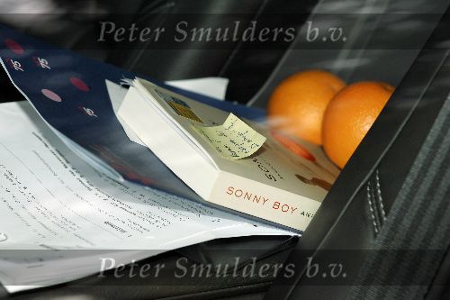 Arnhem 14 oktober 2005
Prinses Maxima bij Vrouwen van nu in papendal. Boek en fruit van Maxima in haar auto
Peter Smulders bv