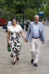 Rotterdam 27 juni 2026
Carola Schouten de burgemeester van Rotterdam, is vandaag getrouwd. Zij en Coert Kleijwegt gaven elkaar het jawoord op het gemeentehuis van Rotterdam. Sander de Kramer trouwde het stel. Alexander Pechtold en zijn vrouw Anna Sophia Posthumus 