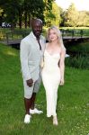 Breukelen 22 juni 2026
Nationale haringparty op Neyenrode . Andre Dongelmans kwam met goede vriendin Dinfie Hek 