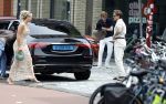Nieuwegein 27 juni 2026
Andre Hazes en zijn vriendin Noa Braaf komen aan bij Wills voor de trouwerij van haar vader Denny Braaf . Ook de camera van hun real lif soap is aanwezig 