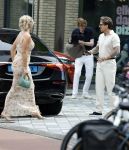 Nieuwegein 27 juni 2026
Andre Hazes en zijn vriendin Noa Braaf komen aan bij Wills voor de trouwerij van haar vader Denny Braaf . Ook de camera van hun real lif soap is aanwezig 