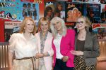 Hilversum 15 mei 2026
Marga Bult Rita v Rooij Margot v d Ven en Gemma v Eck van damesgroep Babe bij omroep Max op het mediapark .
