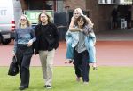Amsterdam 4 juni 2026
Lunch met artiesten en influencers van de Amsterdamse zomer in het Olympisch stadion. Bente kwam met partner Sam Lawalata (Sim Fane)