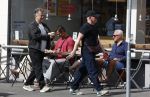 Amsterdam 29 mei 2026
Boris Dittrich en Jehoshua Rozenman op terras bij de coffee company 