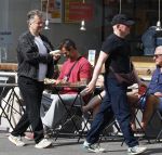 Amsterdam 29 mei 2026
Boris Dittrich en Jehoshua Rozenman op terras bij de coffee company 