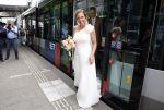 Rotterdam 27 juni 2026
Carola Schouten de burgemeester van Rotterdam, is vandaag getrouwd. Zij en Coert Kleijwegt gaven elkaar het jawoord op het gemeentehuis van Rotterdam. Sander de Kramer trouwde het stel.