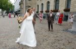 Rotterdam 27 juni 2026
Carola Schouten de burgemeester van Rotterdam, is vandaag getrouwd. Zij en Coert Kleijwegt gaven elkaar het jawoord op het gemeentehuis van Rotterdam. Sander de Kramer trouwde het stel.
