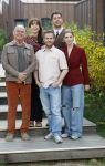 Hoenderloo 7 mei 2026
Perspresentatie cast musical We zijn toch familie -. De cast bestaat uit : Paul de Leeuw, Annick Boer, Bart van Veldhoven, Martijn Kardol en RenÃ©e de Gruijl