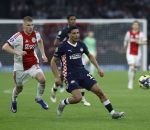 Amsterdam, 2 Mei 2026
Kompetitiewedstrijd AJAX-PSV, eindstand 2-2
Couhaib Drouech en Anton Gaaei