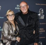 Amsterdam 8 juni 2026
Buma awards in de schouwburg van Amsterdam . daniel Dekker met zijn vrouw 