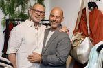 Hilversum 22 mai 2026
Domenik Romano en Ferenc Damen  van het programa MAFS in hun kleing winkel 