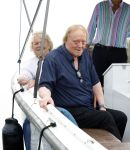 Loosdrecht 29 mei 2026
Eddy Ouwens viert zijn 80e verjaardag met een boottocht en een borrel bij Lakeside cafe .