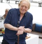 Loosdrecht 29 mei 2026
Eddy Ouwens viert zijn 80e verjaardag met een boottocht en een borrel bij Lakeside cafe .