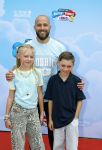 Amsterdam 31 mei 2026
Premiere Rutger Thomas en Paco 2 in Pathe Arena . Edino v Dorsten met kinderen 