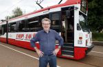 Amsterdam 27 mei 2026
3e deel van de boekenreeks 60 jaar Top 40 wordt feestelijk gelanceerd door bestickerde Top 40-tram met Erik de Zwart als trambestuurder. Natalie La Rose Erik de Zwart, Godfried Nevels en Jeroen Nieuwenhuize  zijn aanwezig 